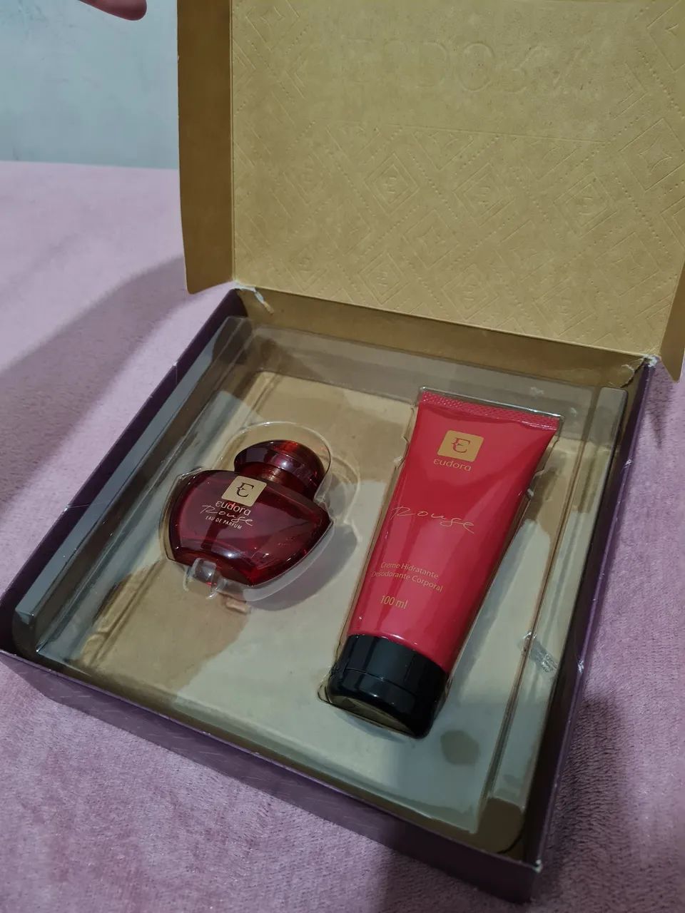 Kit perfume e hidratante eudora 