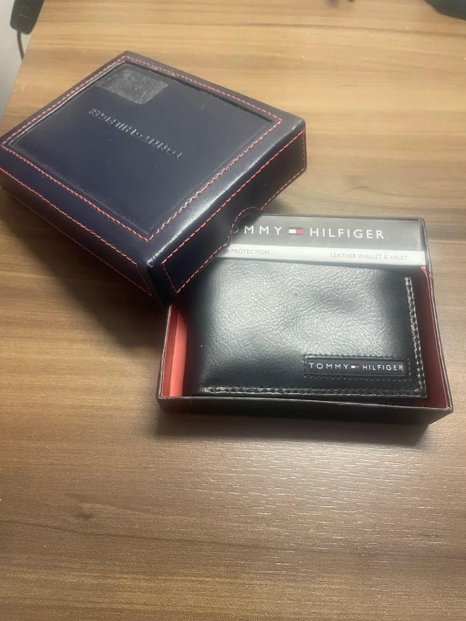 Carteira Original masculina de couro - Tommy Hilfiger