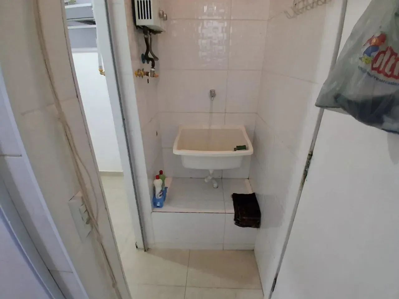 QUARTO E SALA COM DEPENDÊNCIA NO FLAMENGO - Foto 12