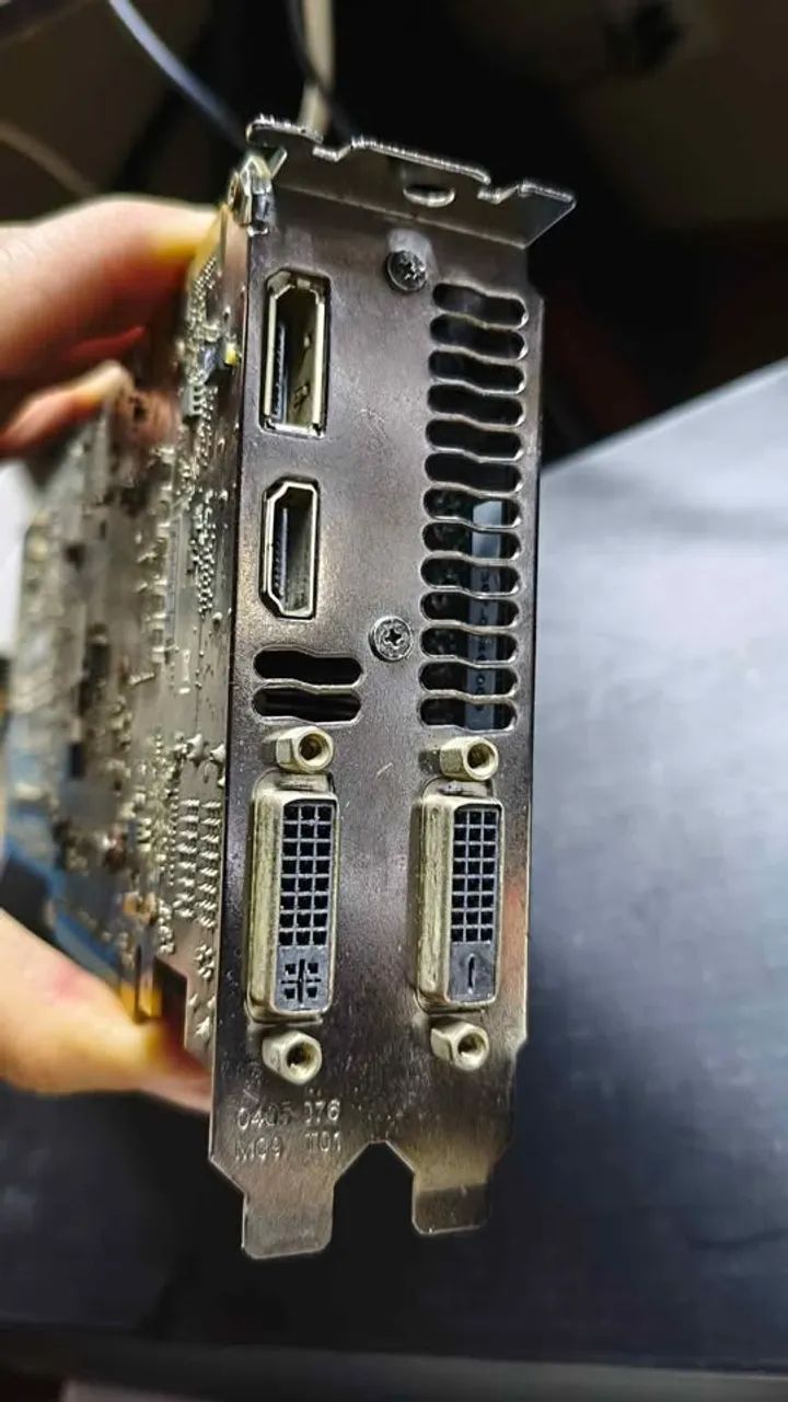 Placa de Video Geforce XT680 2gb com defeito - Foto 2