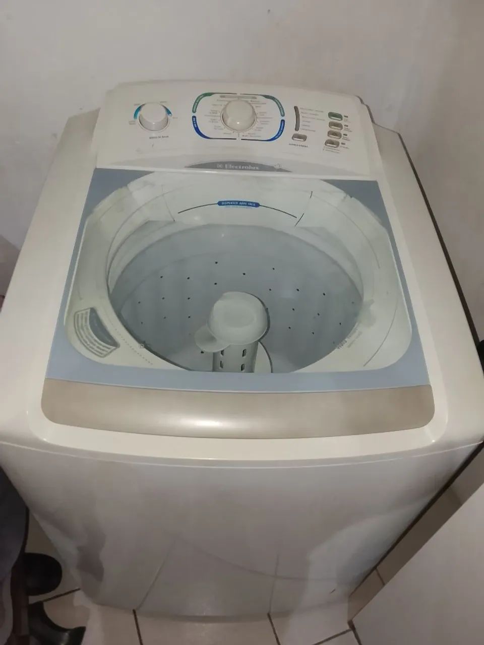 Máquina de lavar Eletrolux 12kg