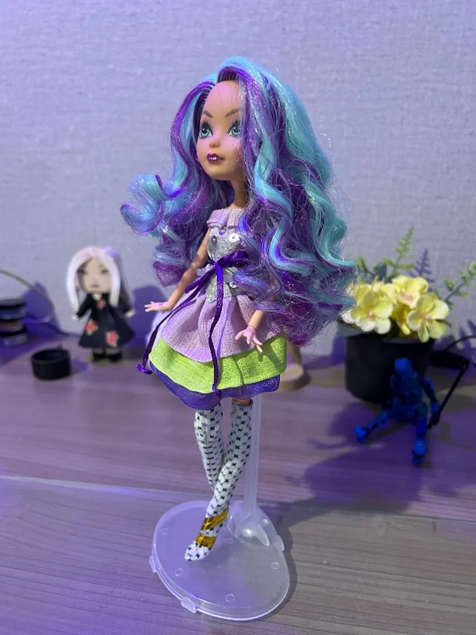  Madeline Hatter  Ever After High fake customizada  - Foto 4