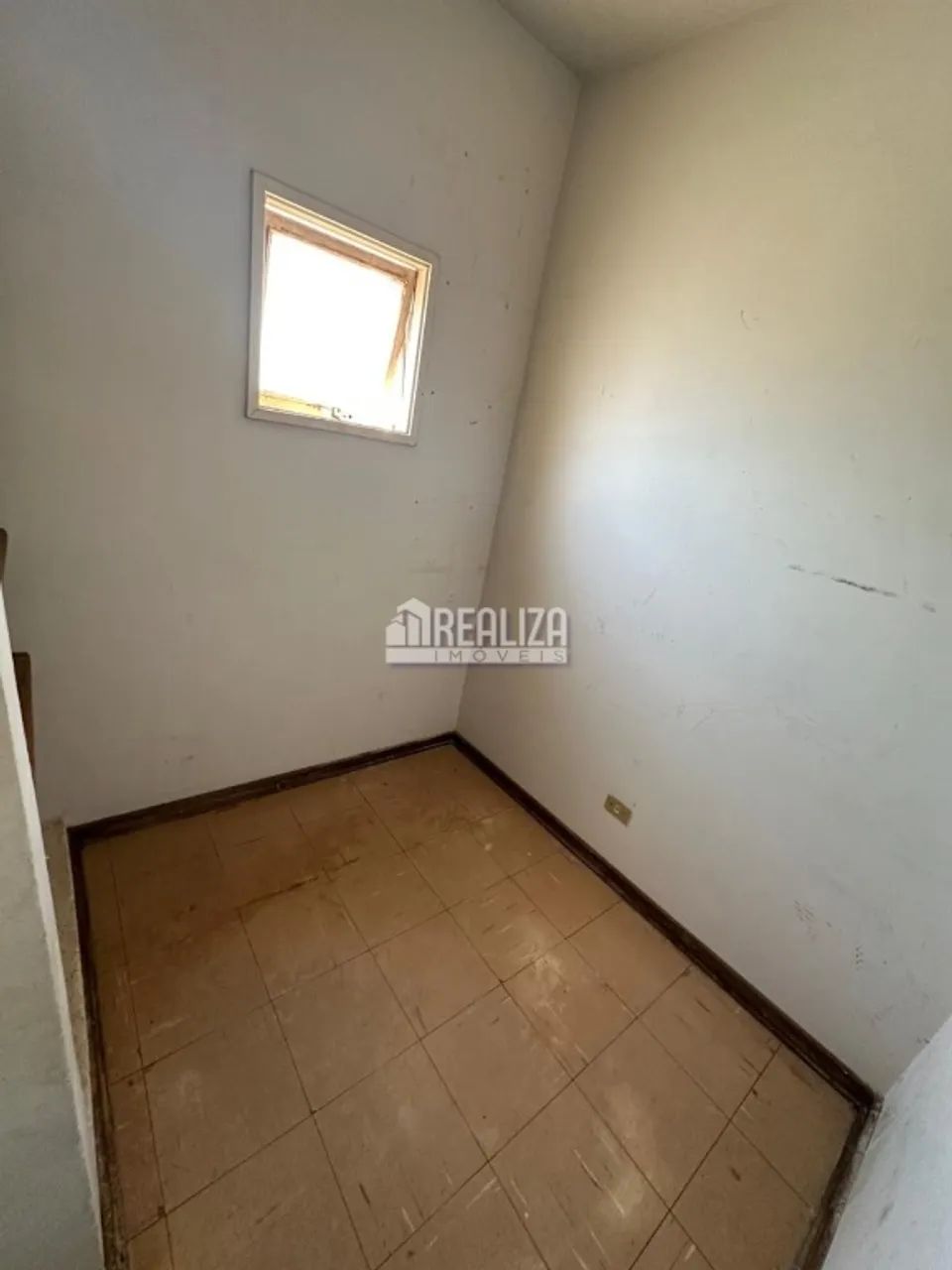 Apartamento com 4 Dormitórios no Centro de Uberaba - Foto 5