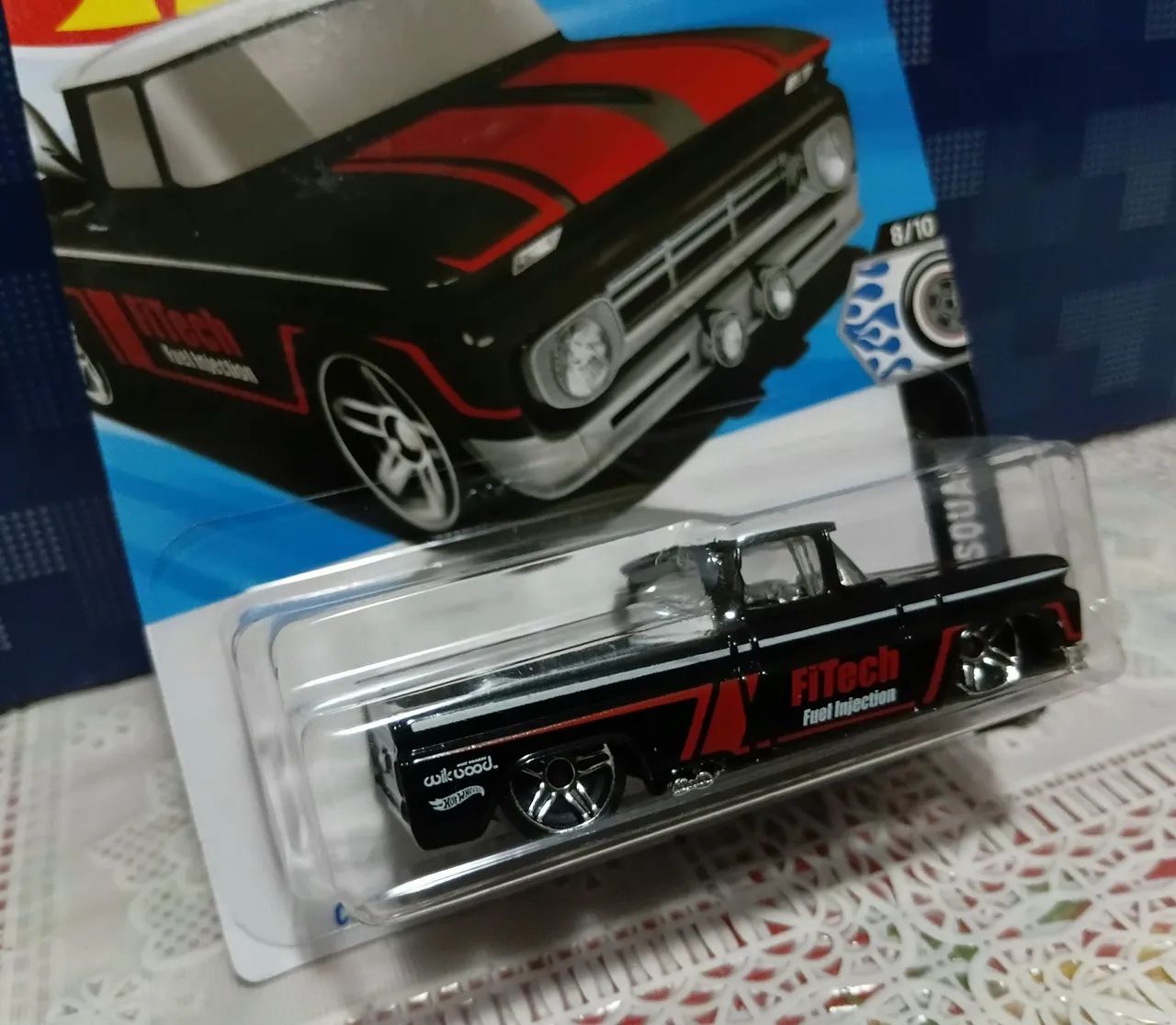 Hot Wheels Custom "62 Chevy Pickup Camionnette  - Foto 5