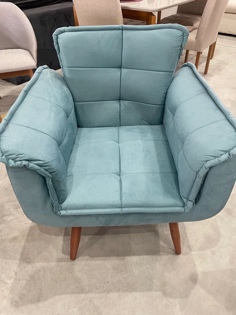 Poltrona Rafaela  Suede Diversas Cores 