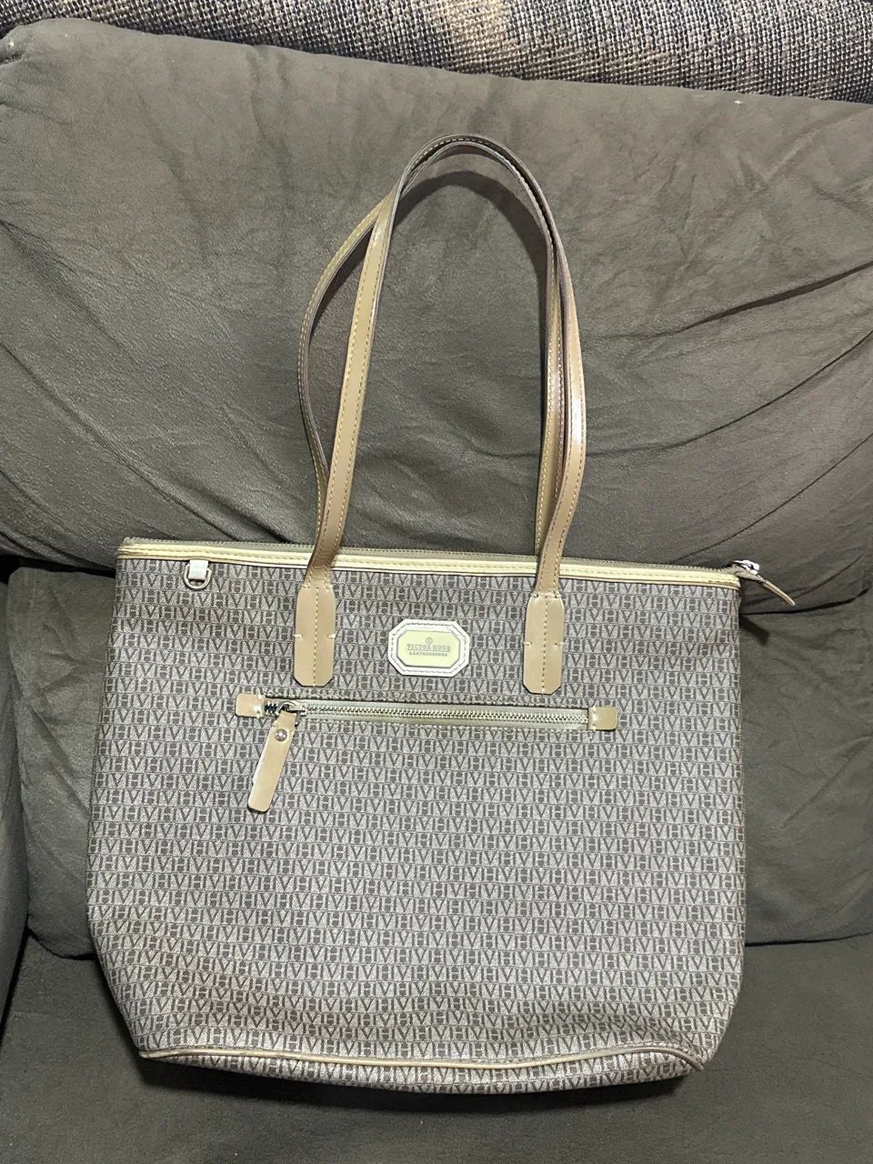 Bolsa victor hugo