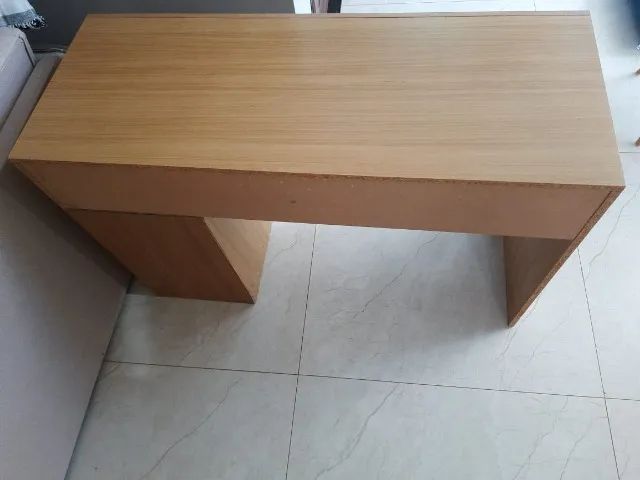 Mesa Escrivaninha Compacta Amadeirada para Notebook e Estudo - Foto 4