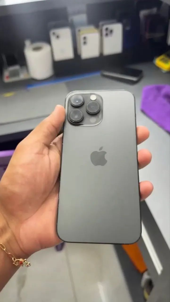     iPhones Novos e Seminovos - Consulte Modelos