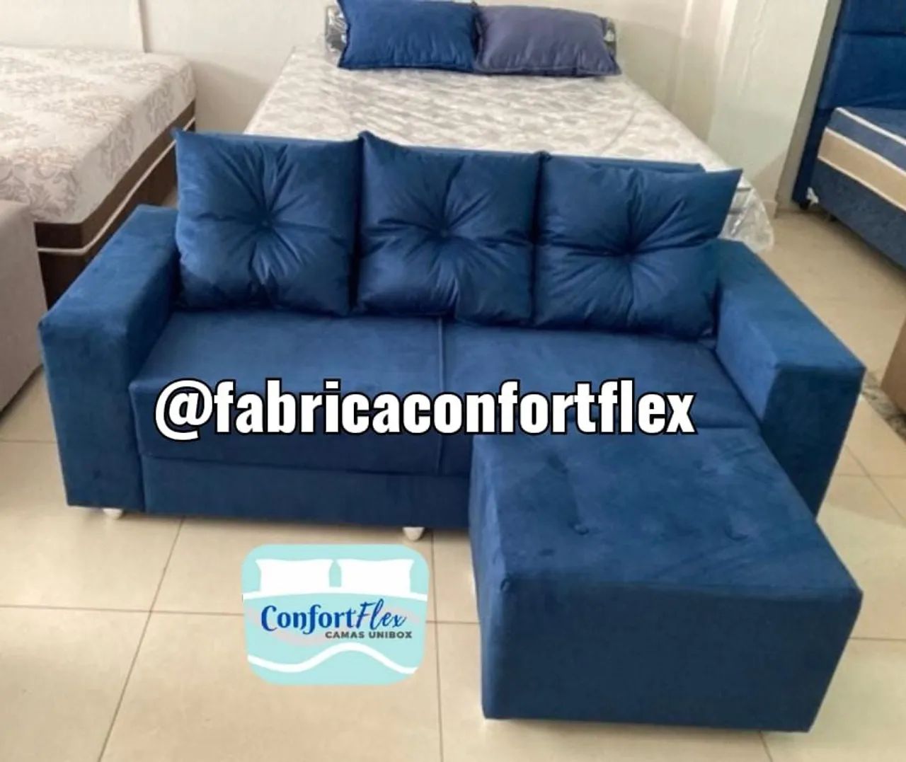 Sofá 3lugares + Puff-Novo de fábrica! - Foto 2