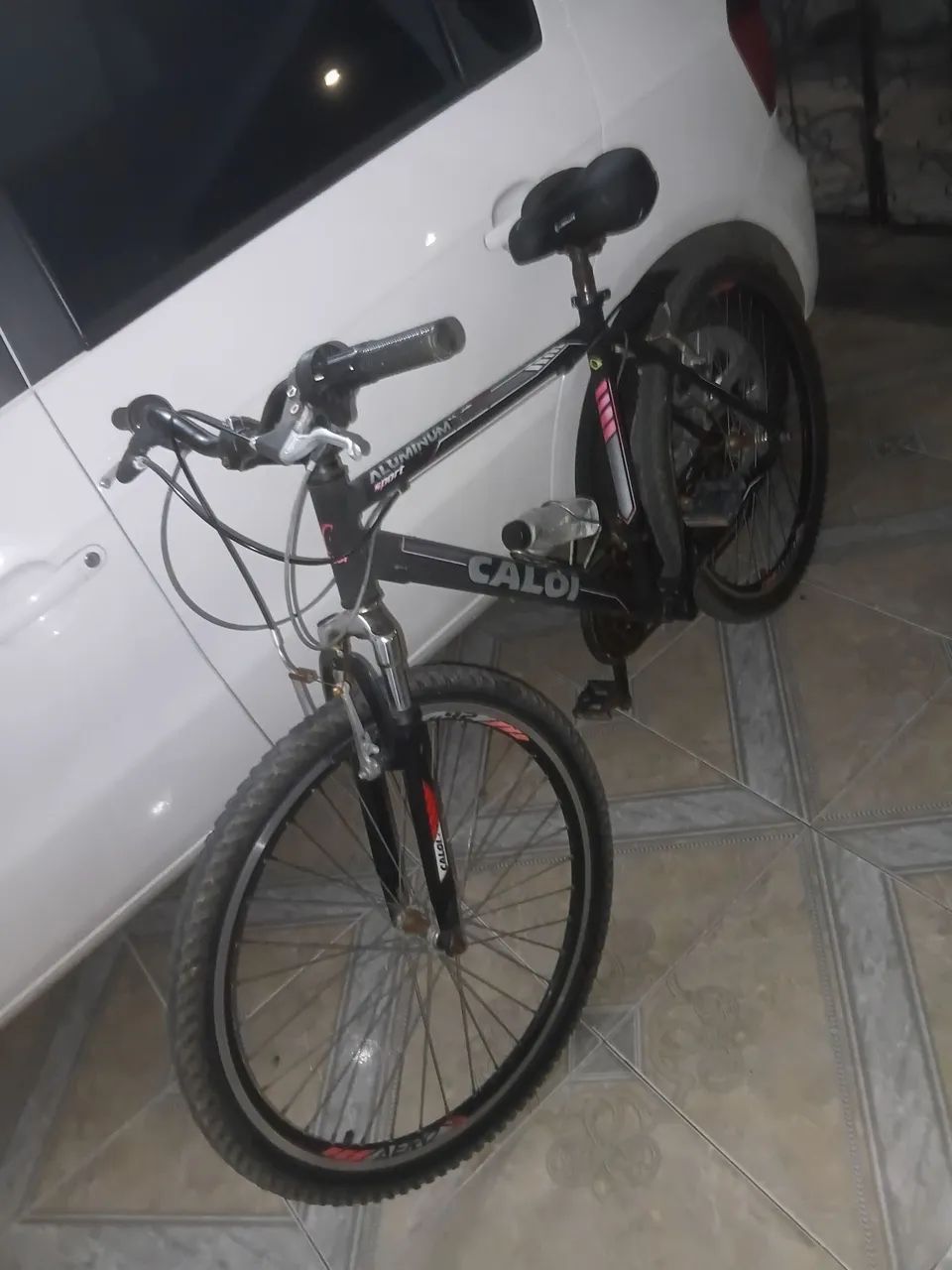 Bicicleta Caloi aro 26 alumínio  - Foto 2