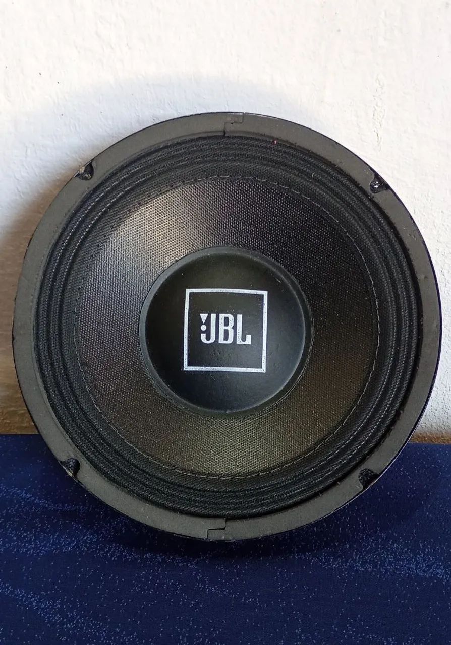 Médio JBL 8" MG600
