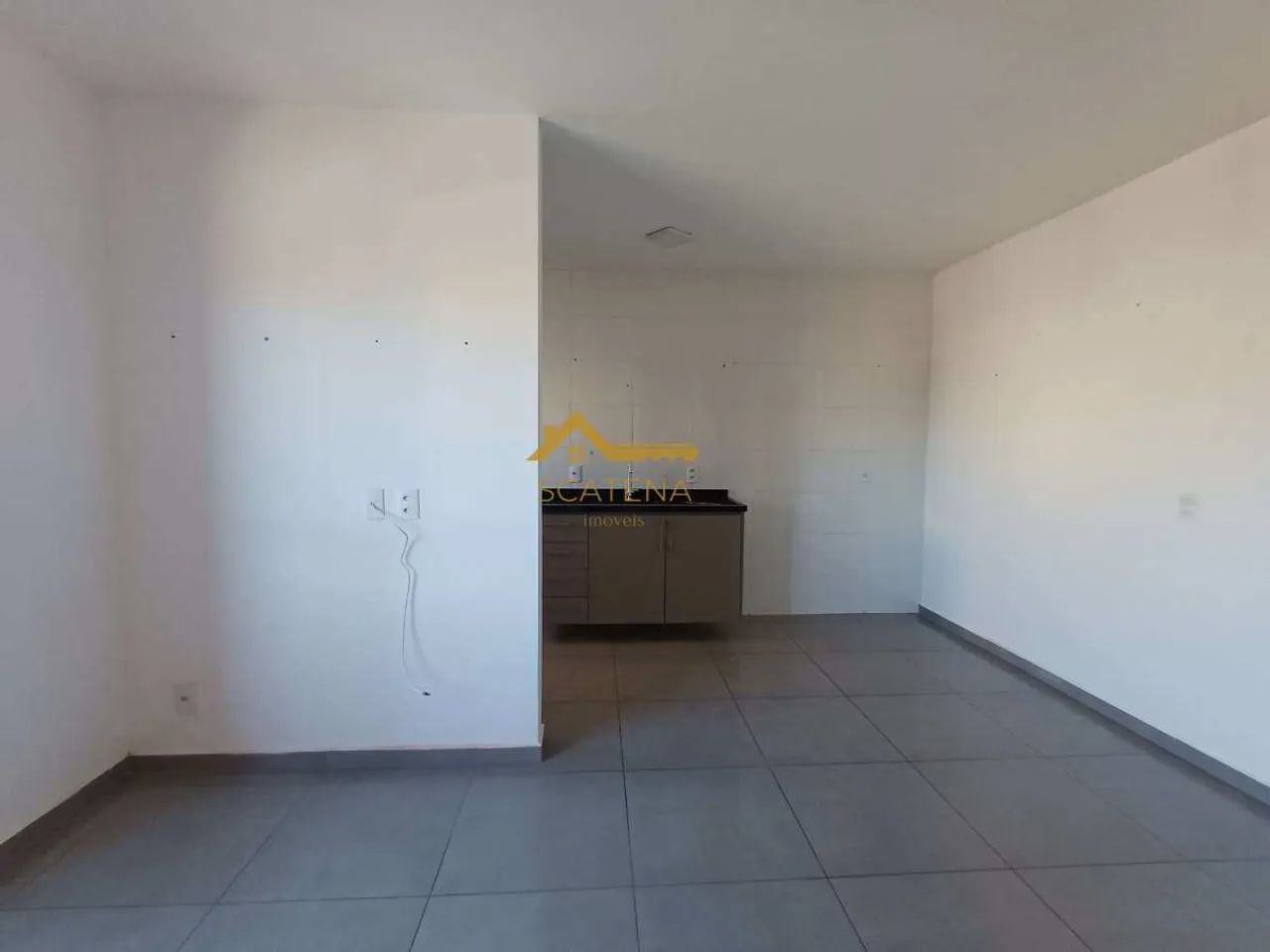 Cobertura com 3 dormitórios, sendo 2 suítes, 2 vagas cobertas - Foto 4