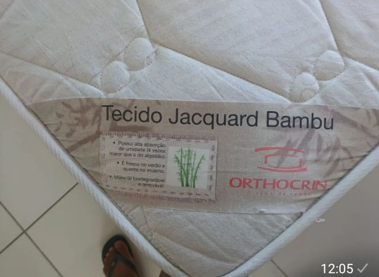 Cama e colchao
