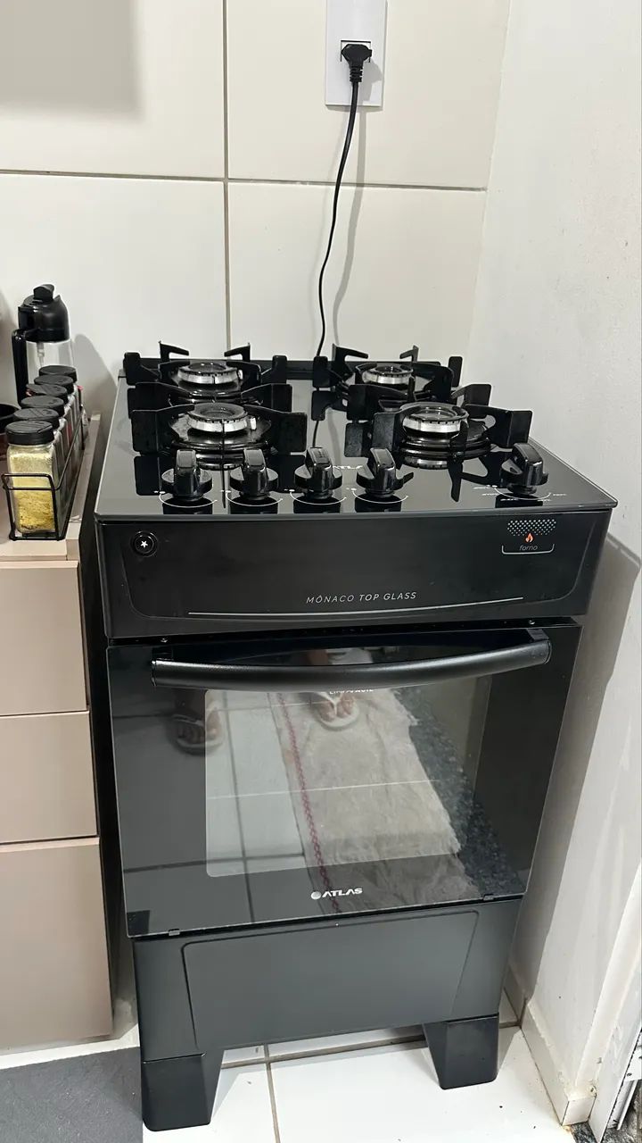 Vendo fogão 4 bocas atlas 
