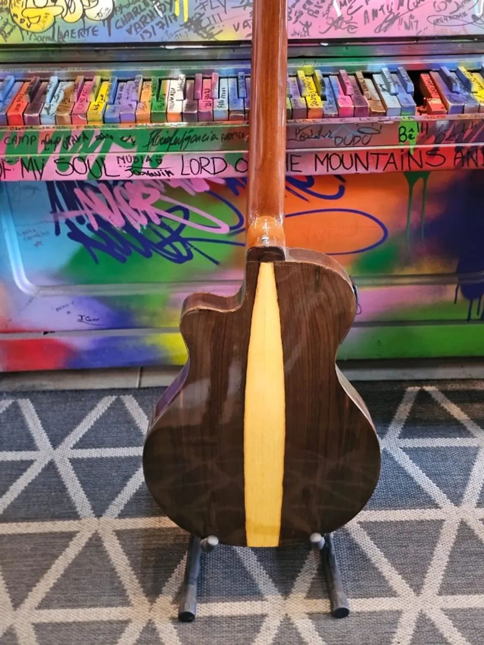 VIOLÃO ROZINI RX1-C ANO 2000 - Foto 3