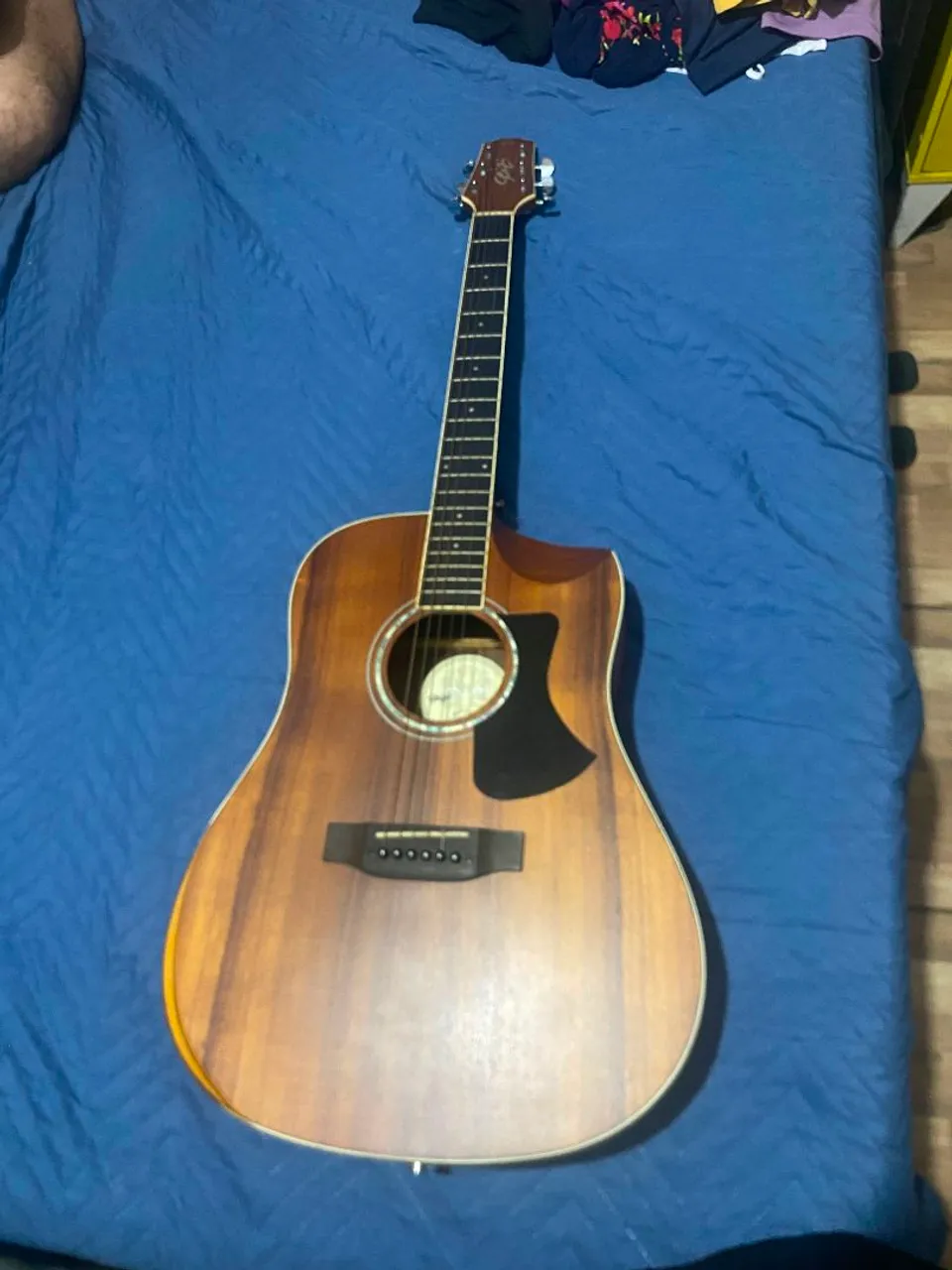 Guitarra Yamaha RGX-421D - Instrumentos musicais - Parquelândia