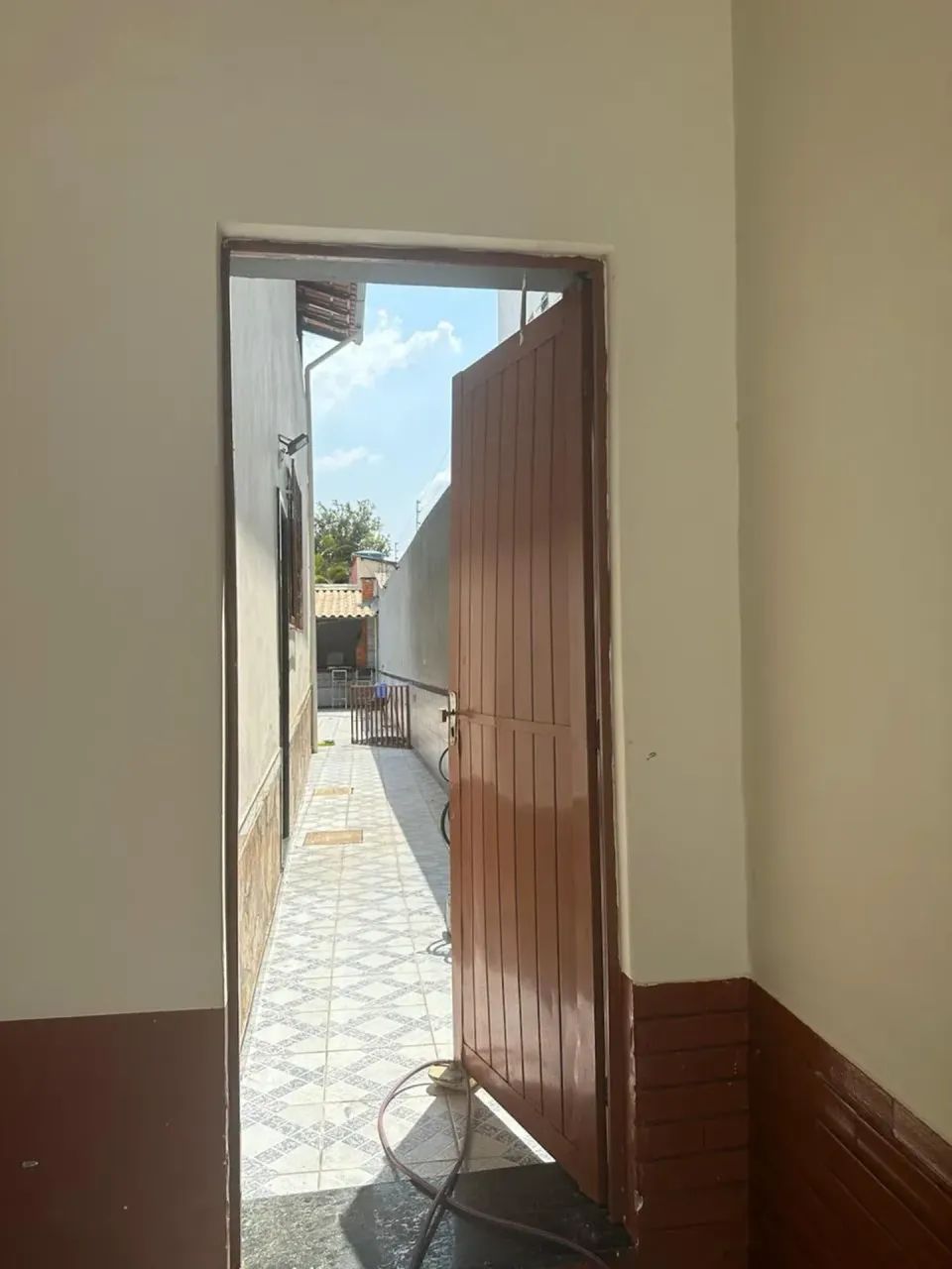 Casa para venda com 292 metros quadrados com 4 quartos - Foto 4