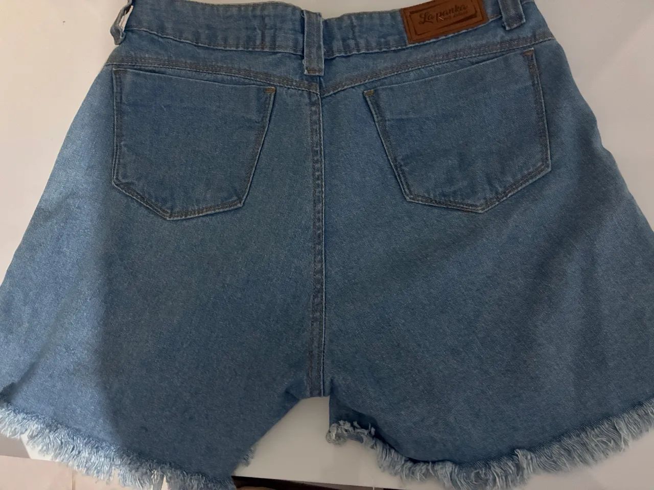 Short Jeans Claro Desfiado - Foto 2