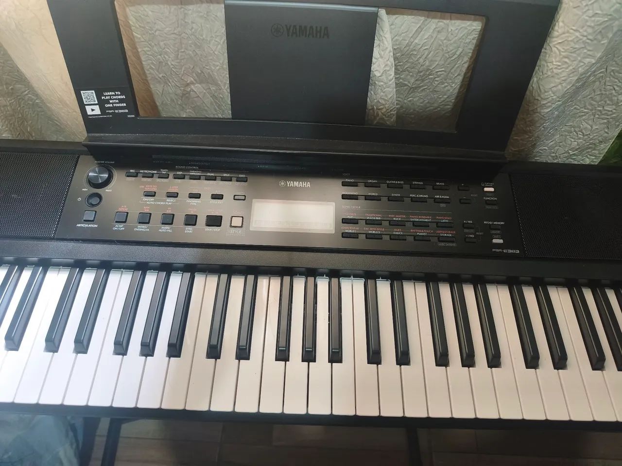Yamaha psr E383 Com Suporte - Foto 2