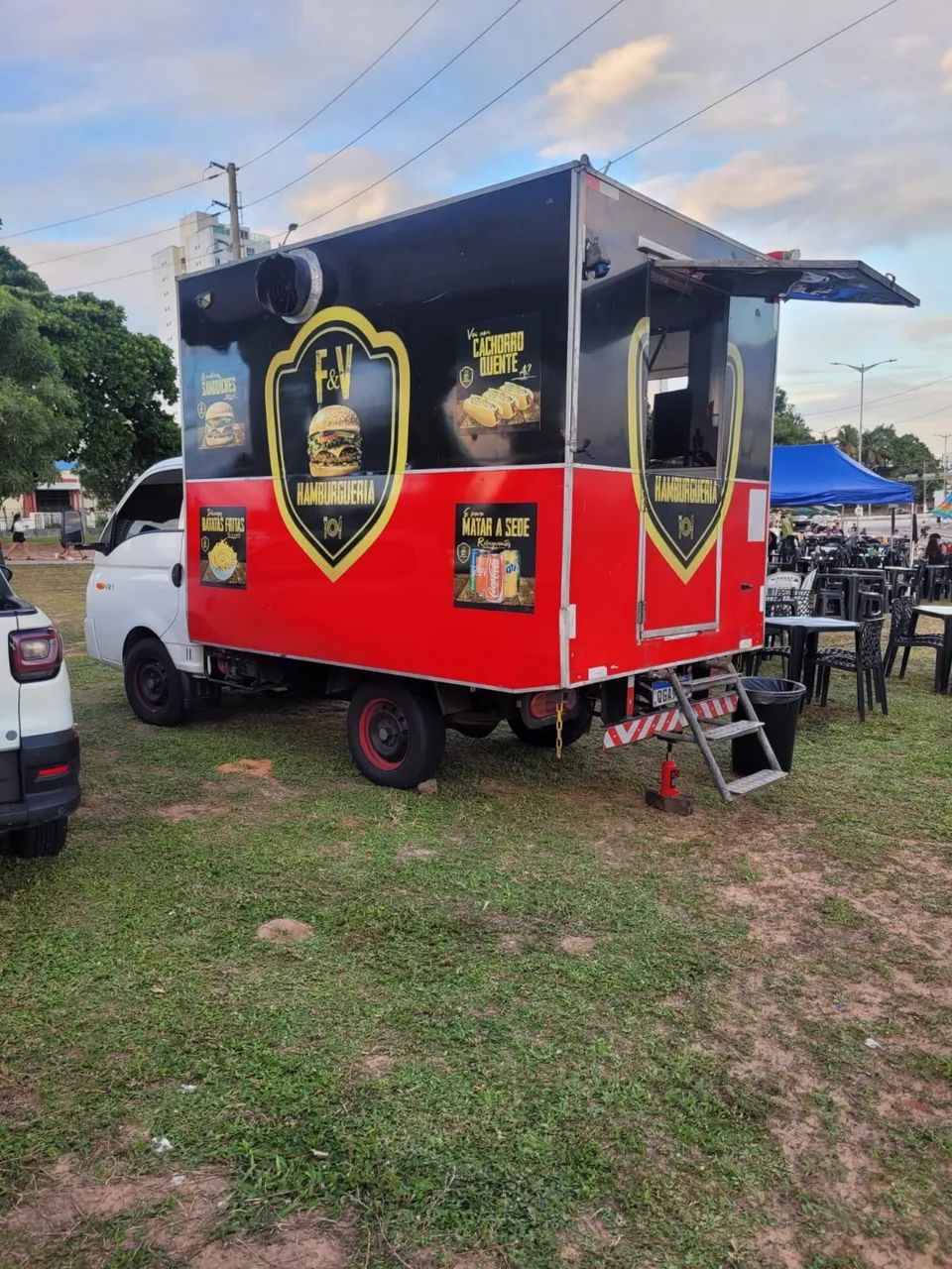 Hyundai HR food truck