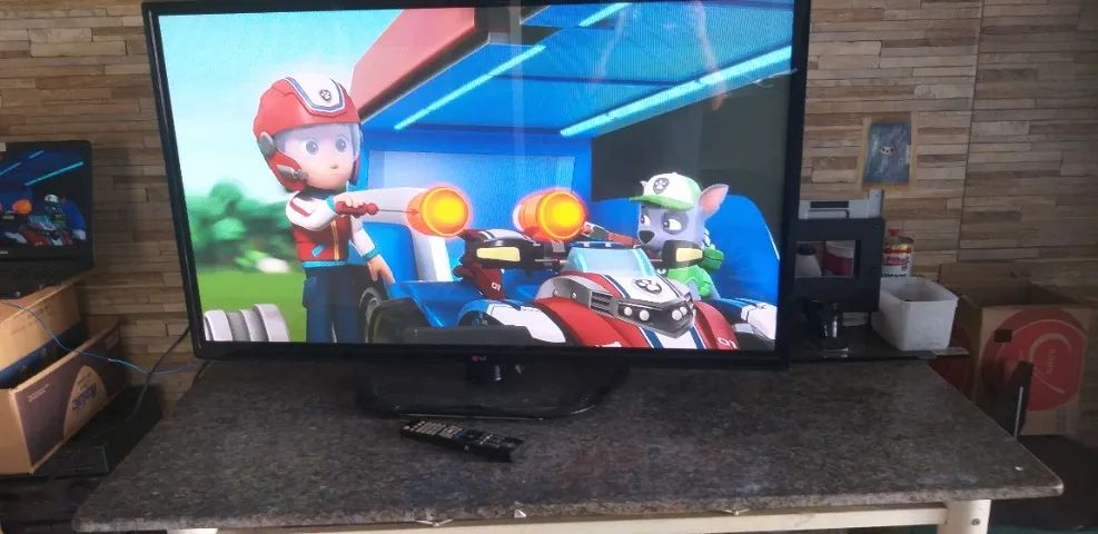 TV LG 50 POLEGADAS  FULL_HD. - Foto 2