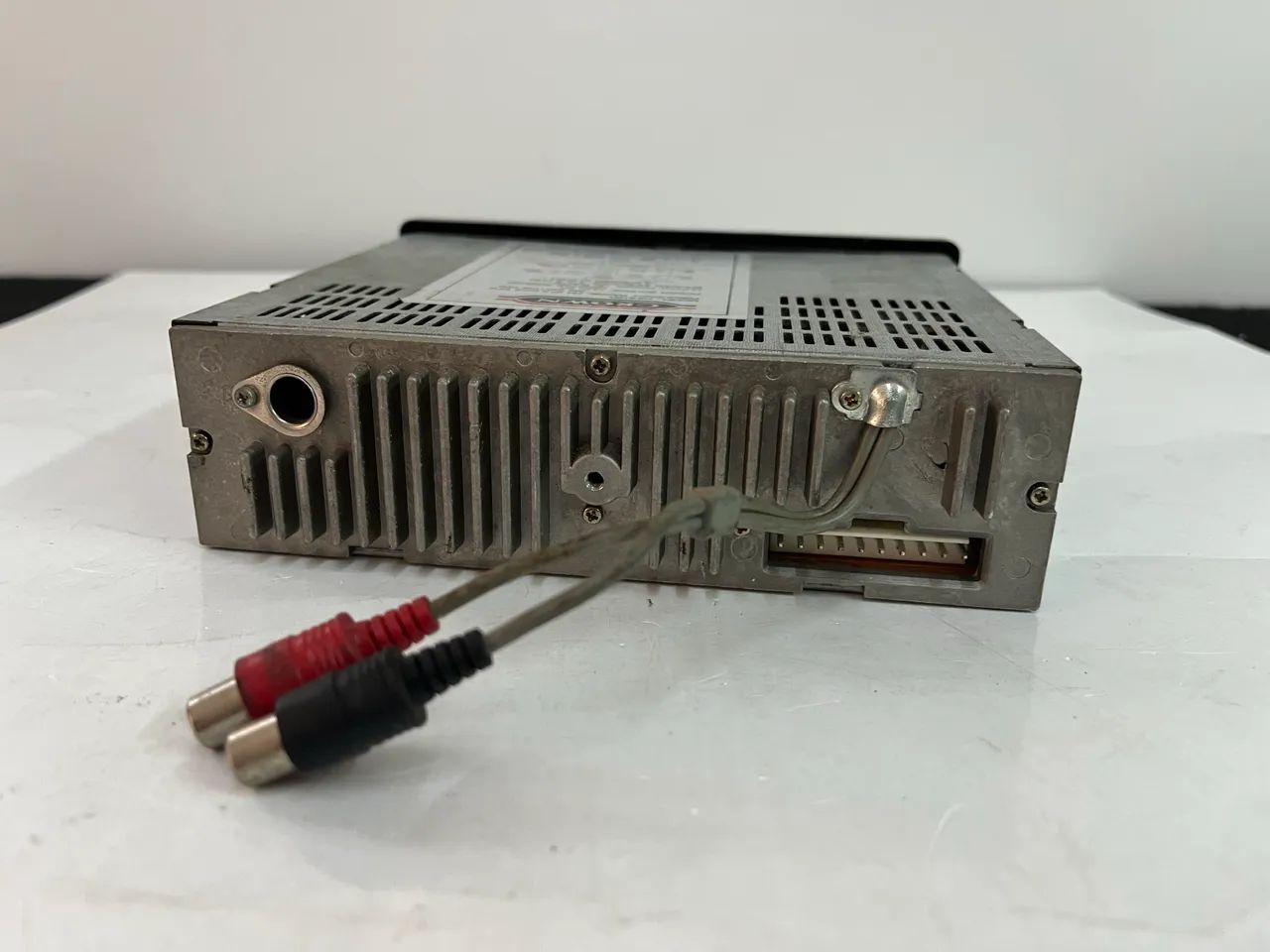 Rádio Automotivo Crown Cz-610d com defeito - Foto 5