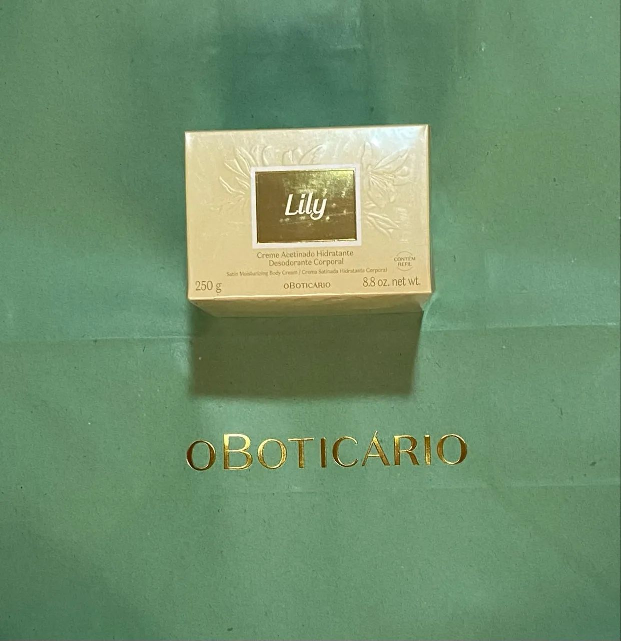 Lily Creme Acetinado Hidratante Corporal