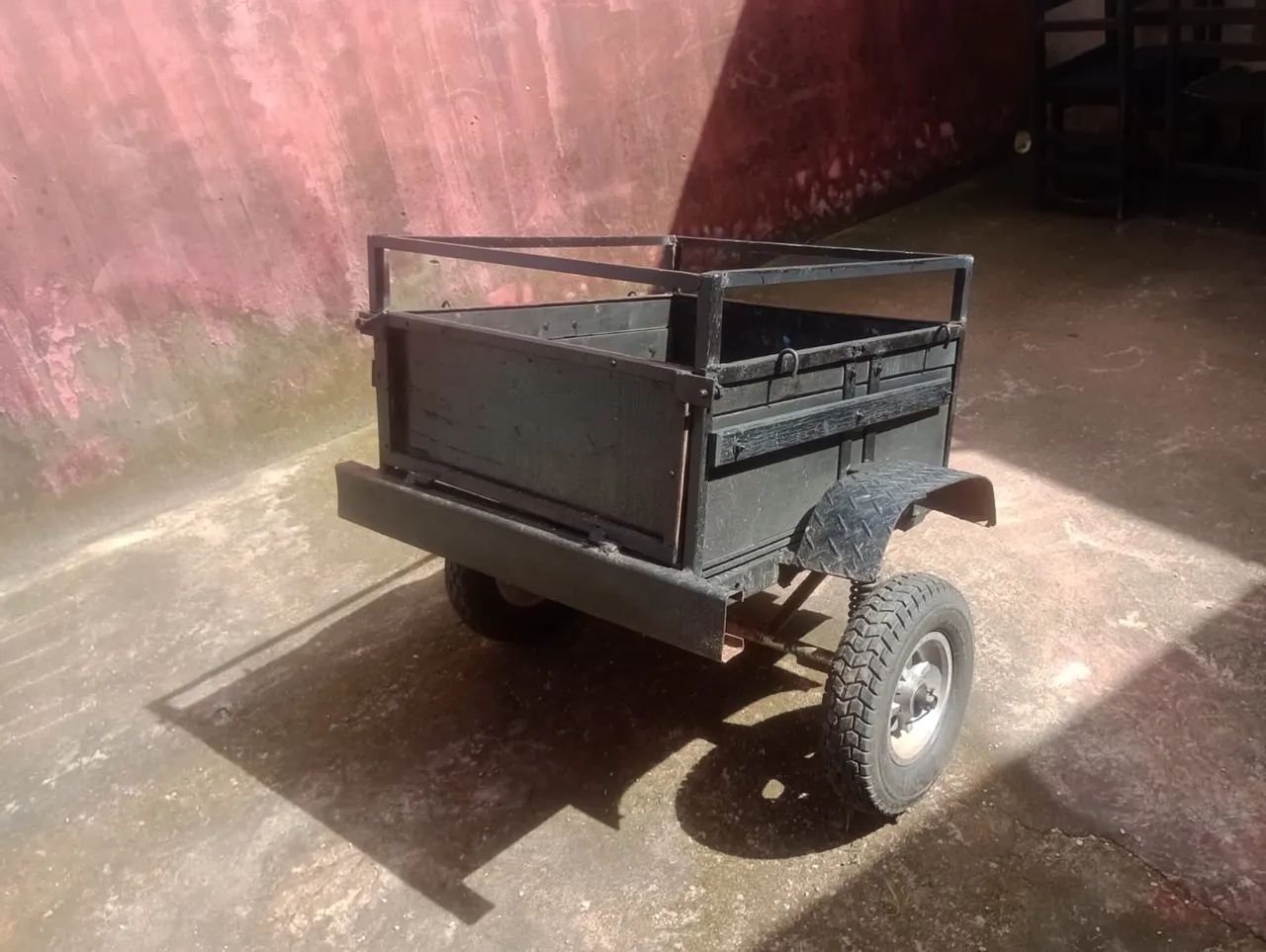 Vende se carrocinha de moto 