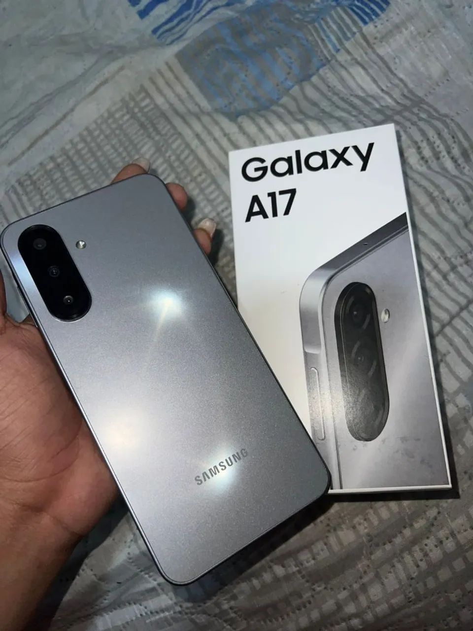 Samsung A17 - Foto 2