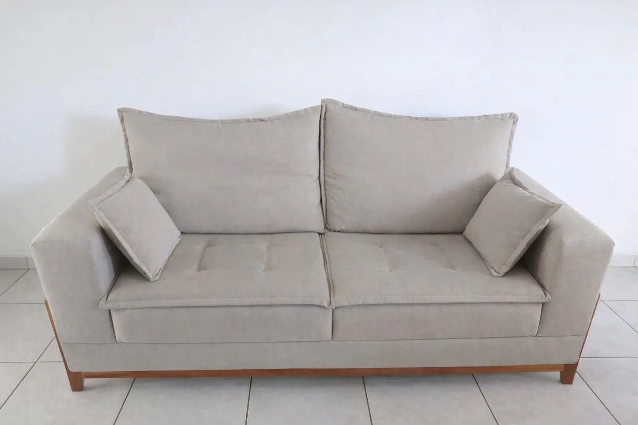 Sofá 3 lugares Linho Bege 