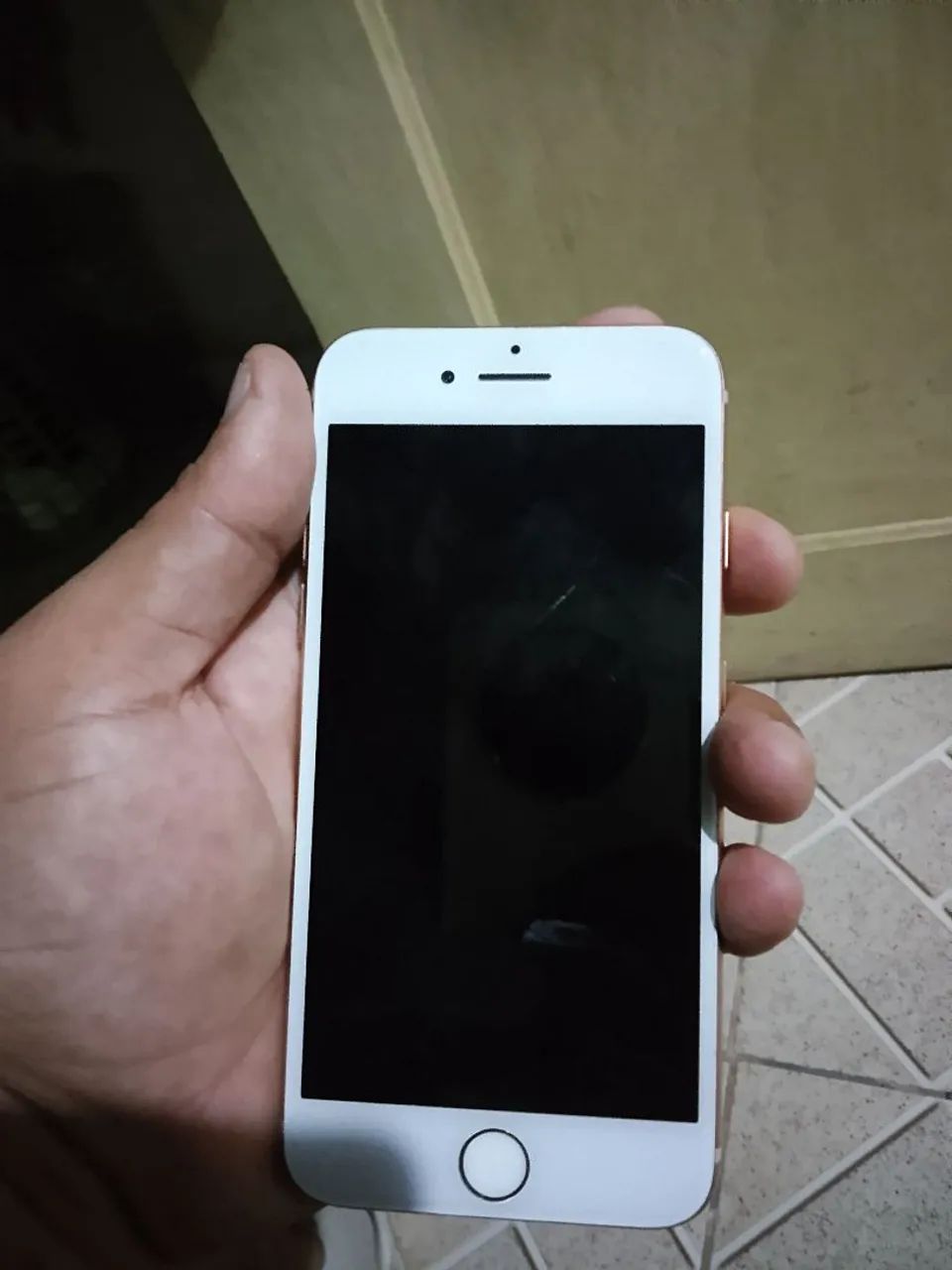 iPhone 8 64g - Foto 3