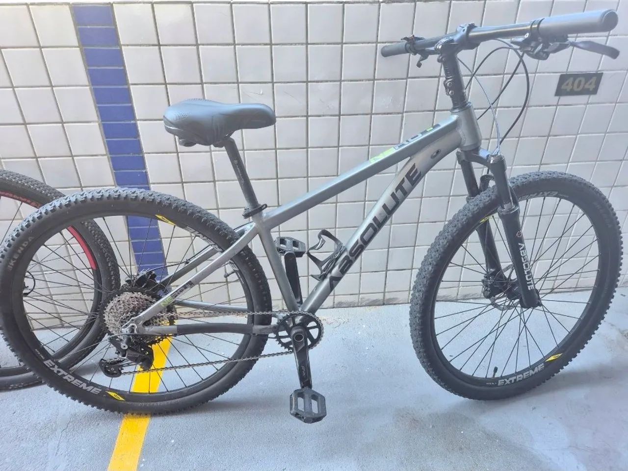 Bicicleta Absolute v12