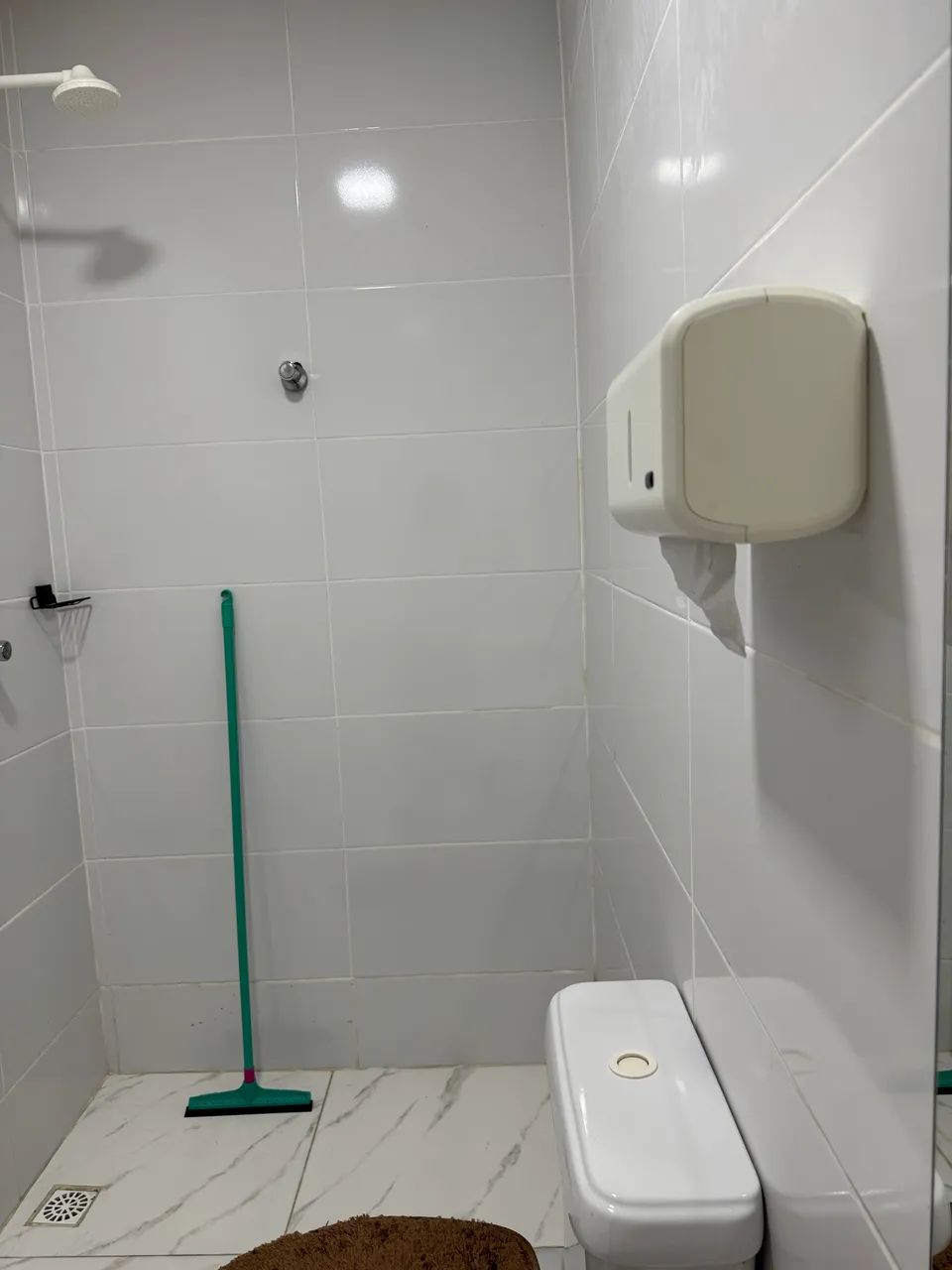 Apartamento climatizado com 1 quarto com suite, tv, wifi e jogo de cama completo. - Foto 5