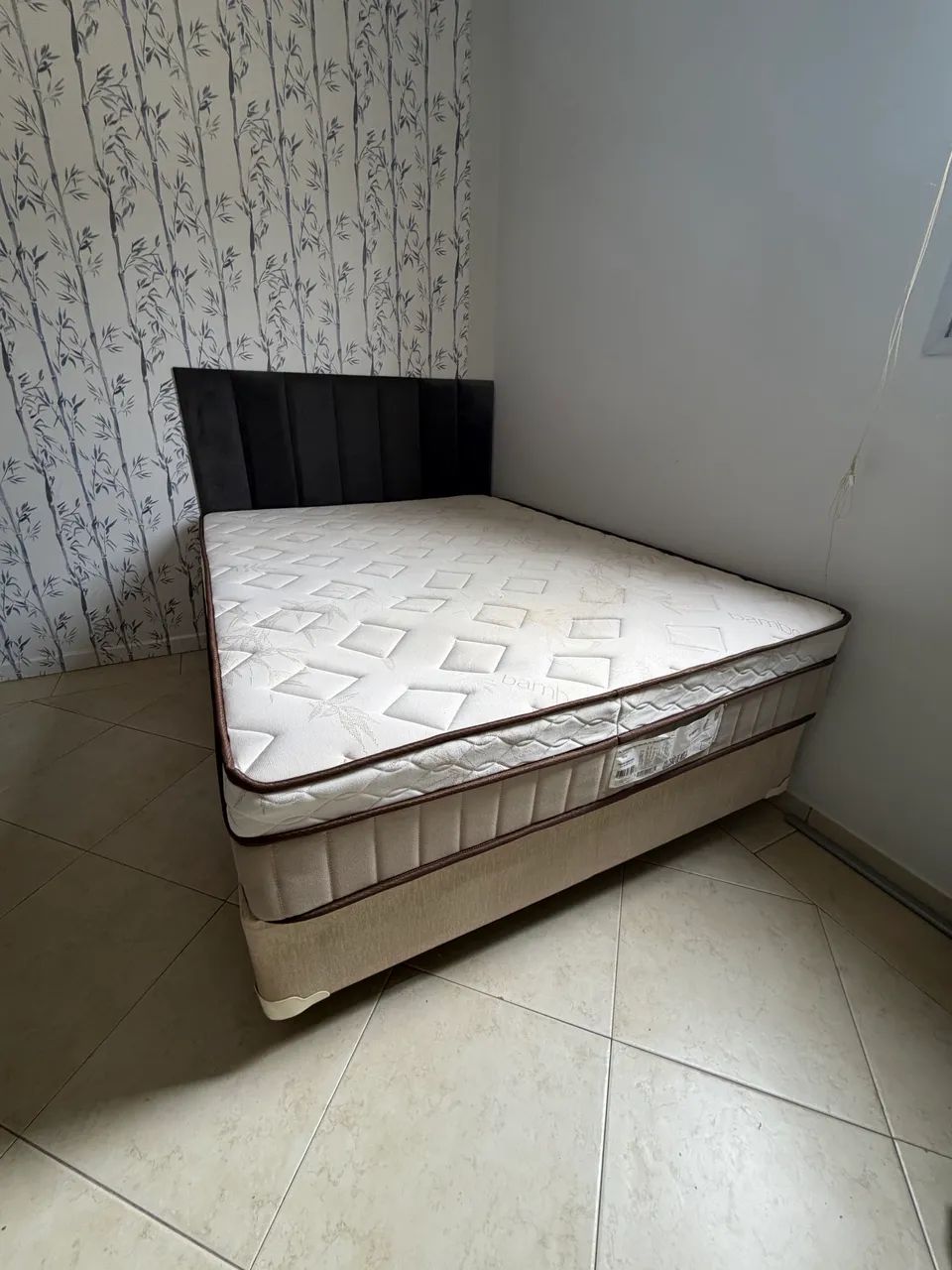 Cama casal 