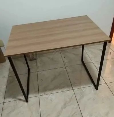 Escrivaninha | Mesa de escritório