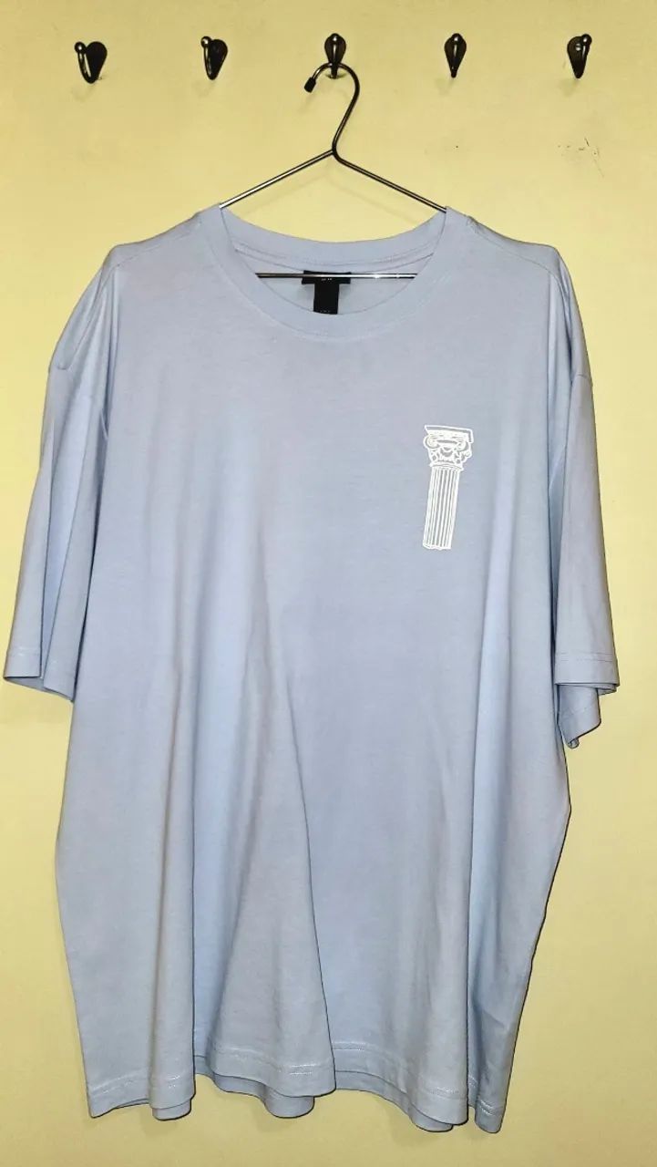 Camiseta H&M Oversized Estampa Grega de Davi Tam GG - Foto 2