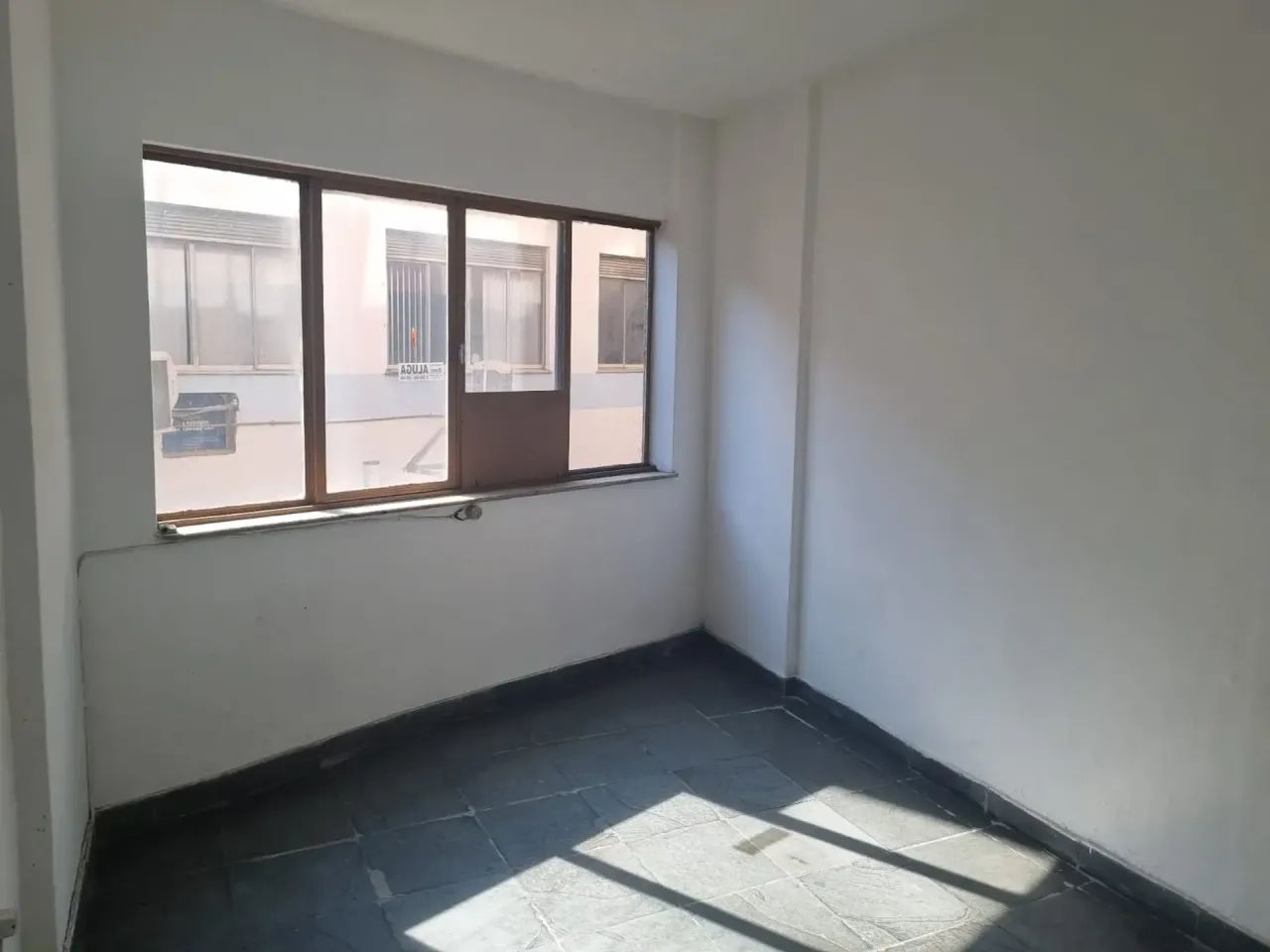 Venda sala comercial  Centro  Nova Iguaçu - RJ - Foto 4