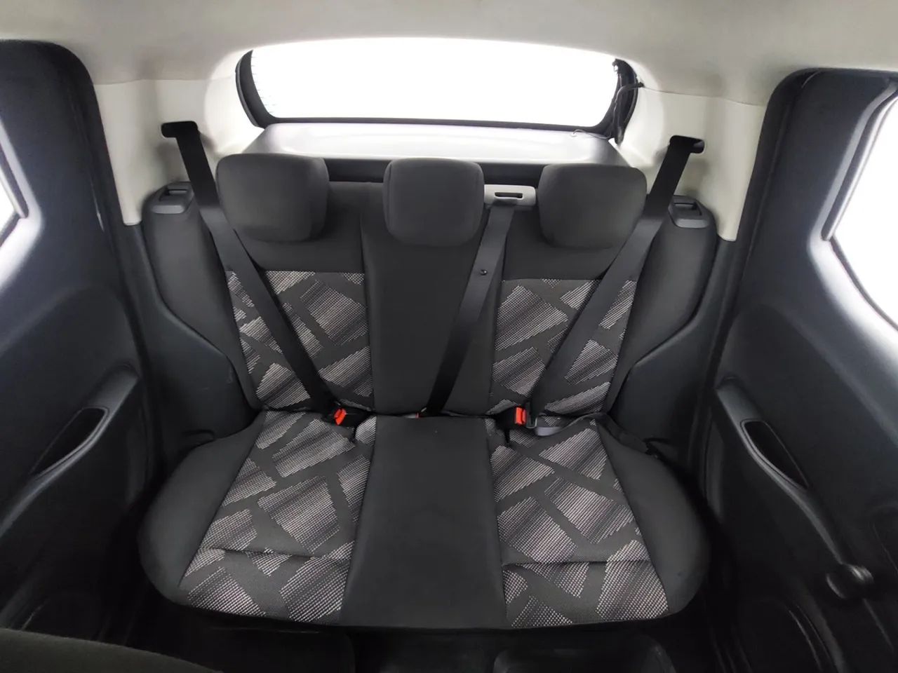 Fiat Mobi LIKE 1.0 Fire Flex 5p., foto 18 de 18