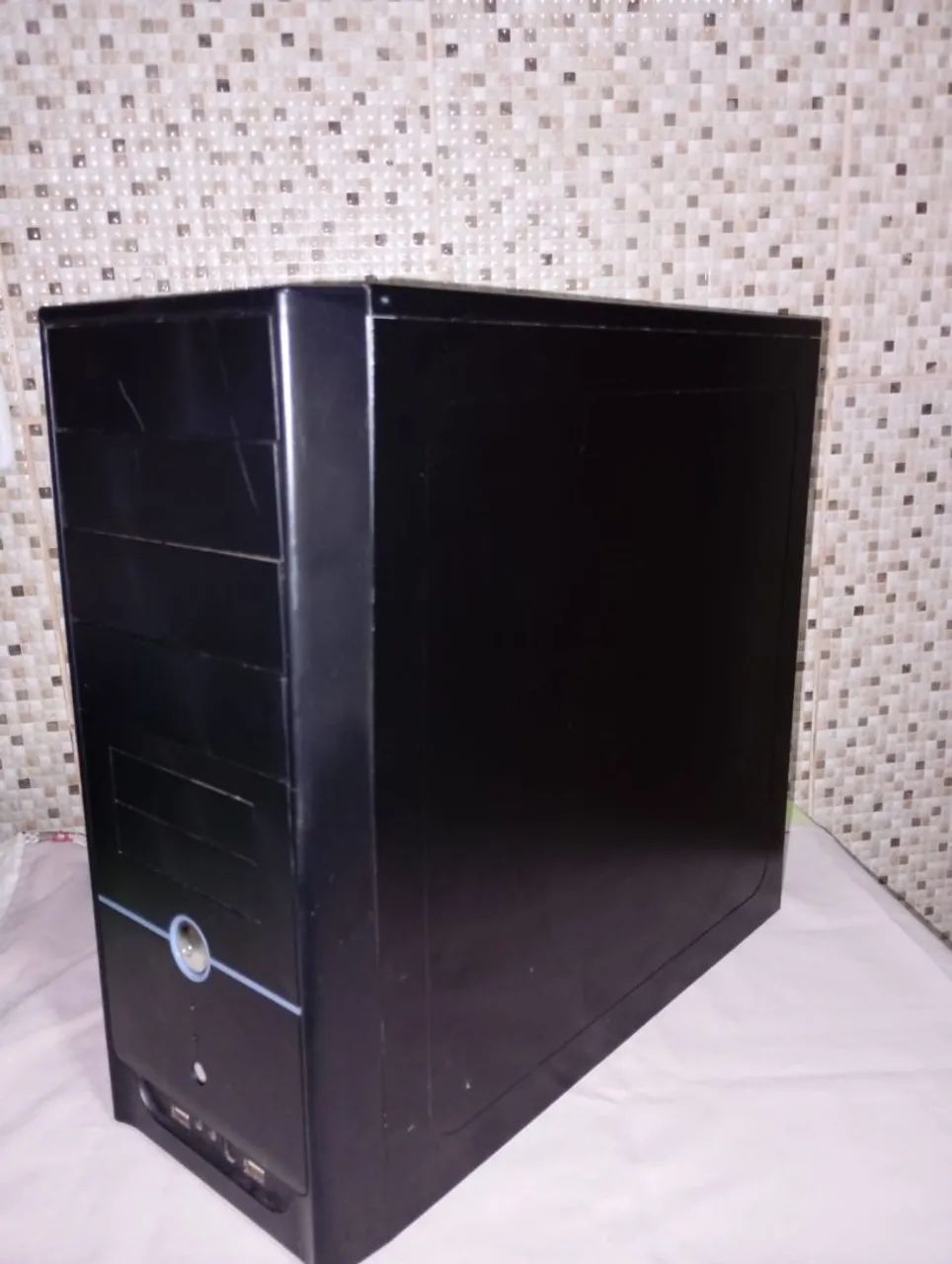 Computador Desktop Intel Celeron - Foto 2