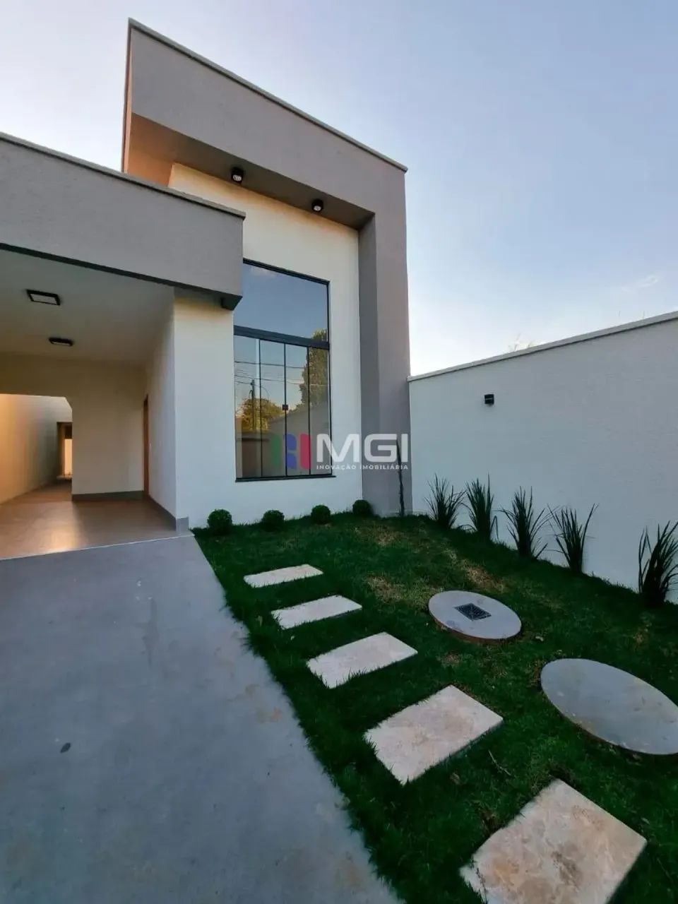 Casa não geminada no Goiânia 2 - 3 quartos - Foto 2