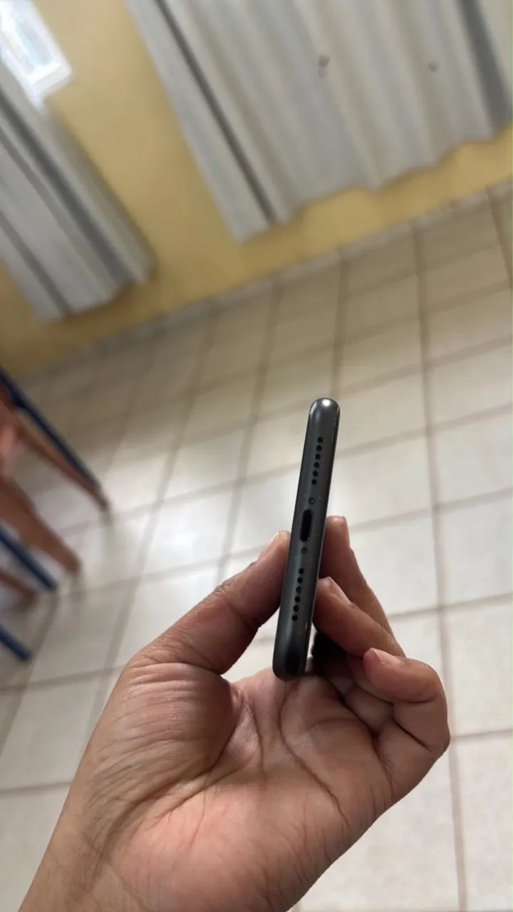iPhone 11 64GB 