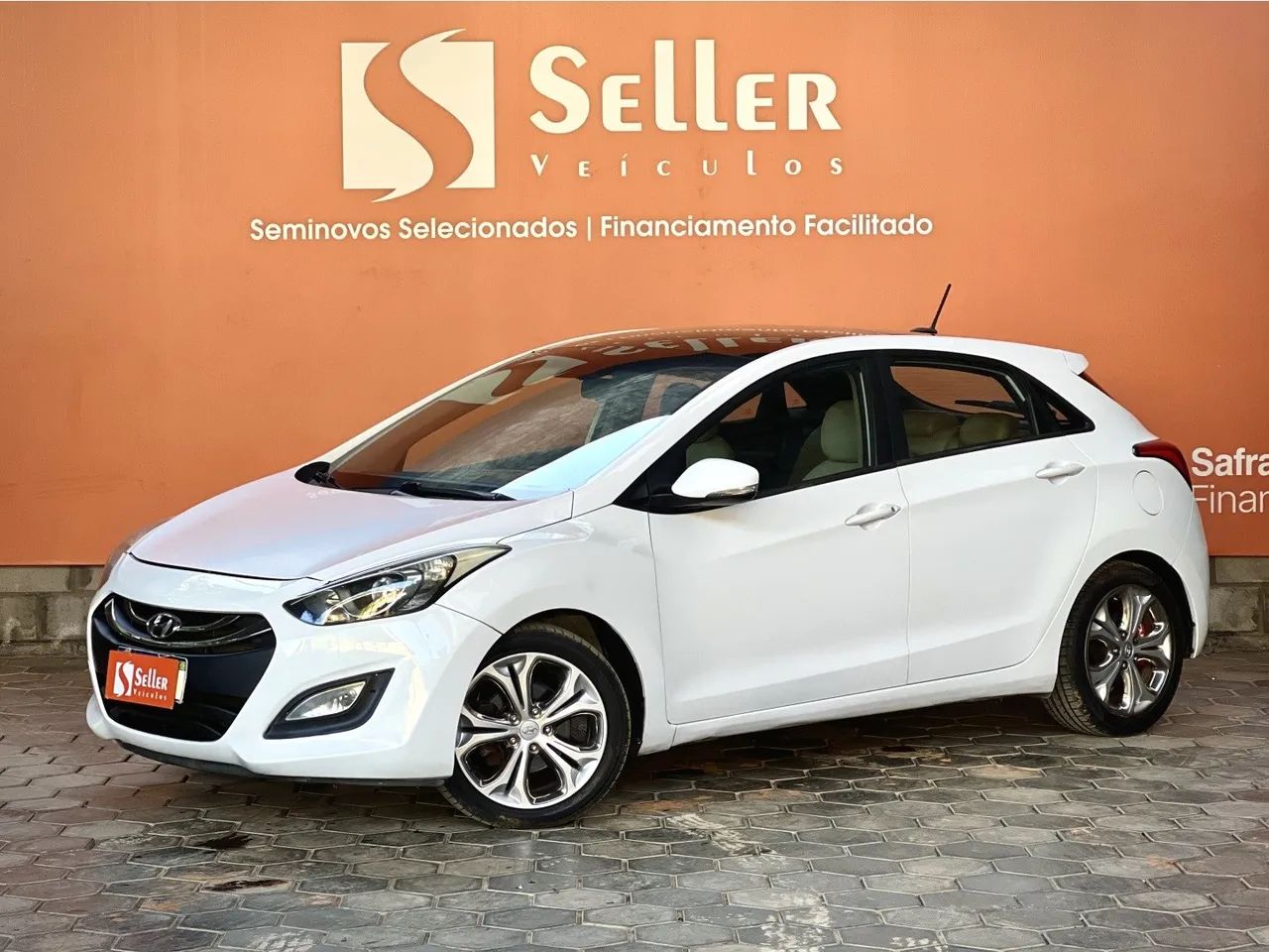 Hyundai I30 i30 1.8 16V Aut. 5p 2015
