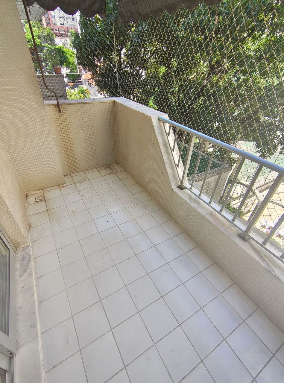 Excelente Apartamento de 02 Quartos, 2 VARANDAS e 1 vaga. - Foto 5
