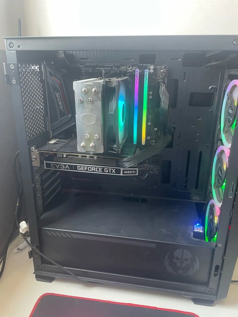 TROCO E VENDO PC 2900 REAIS 
