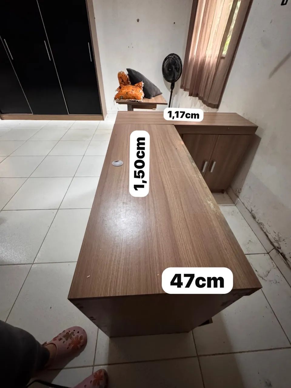 Mesa de escritório em L - Foto 3