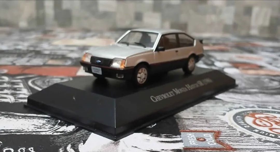Lote Miniaturas Carros inesquecíveis do brasil - Foto 2