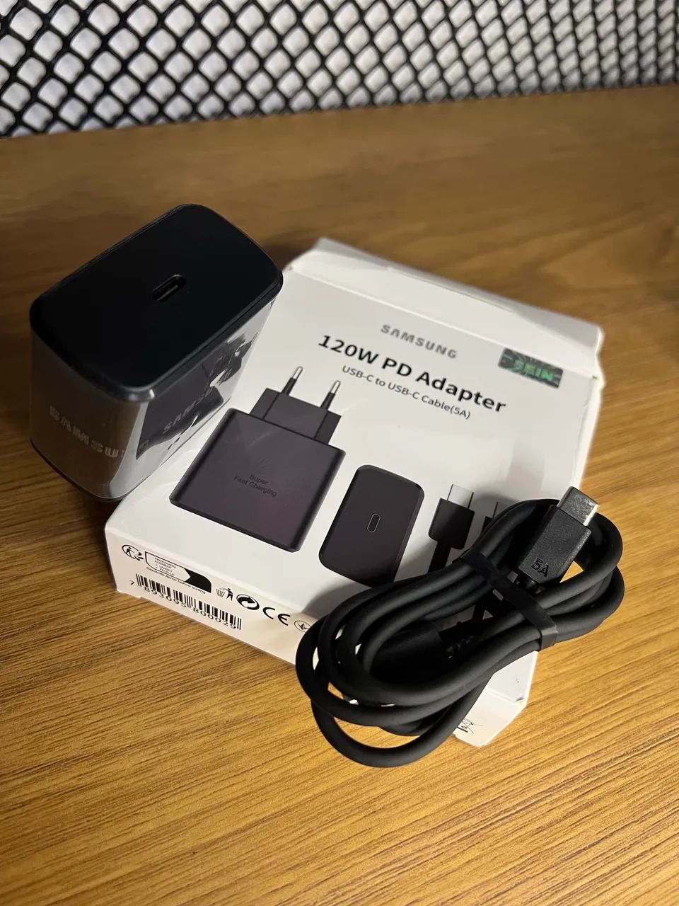 Carregador Samsung 120w Turbo Usb-c Bivolt Tipo C Cor Preto - Foto 2