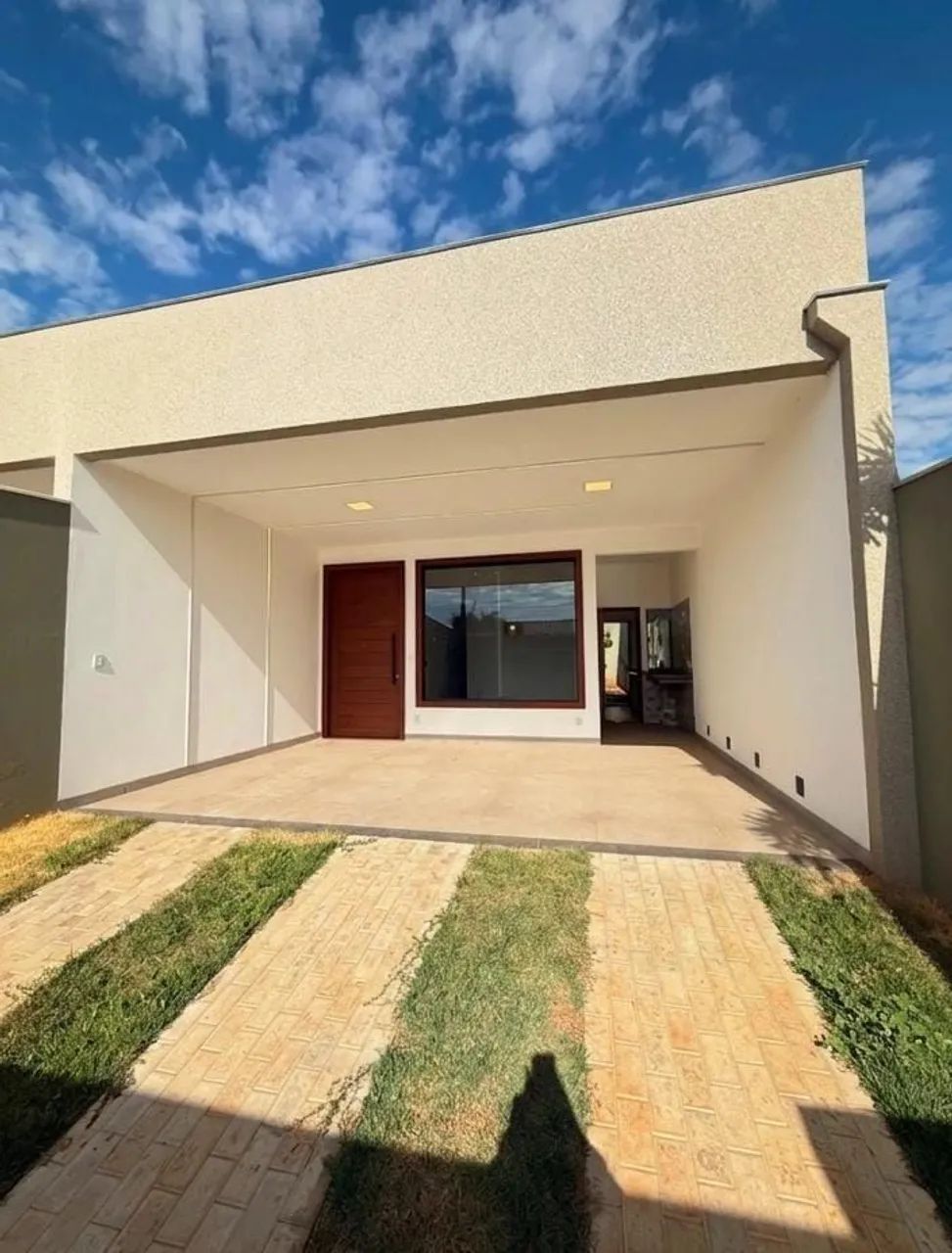 Vende-se casa 3 quartos 