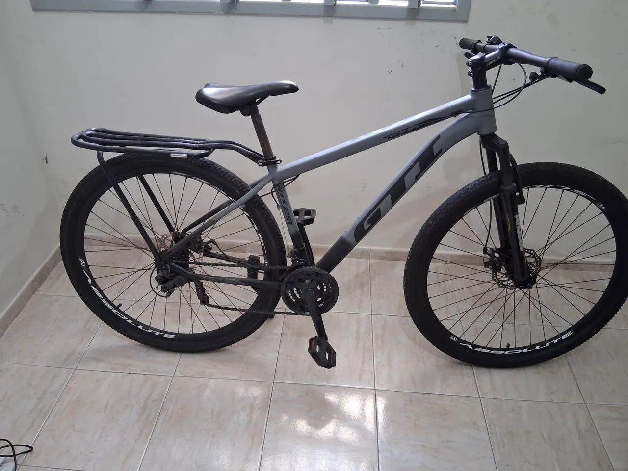 Vendo bicicleta aro 29 - Foto 2