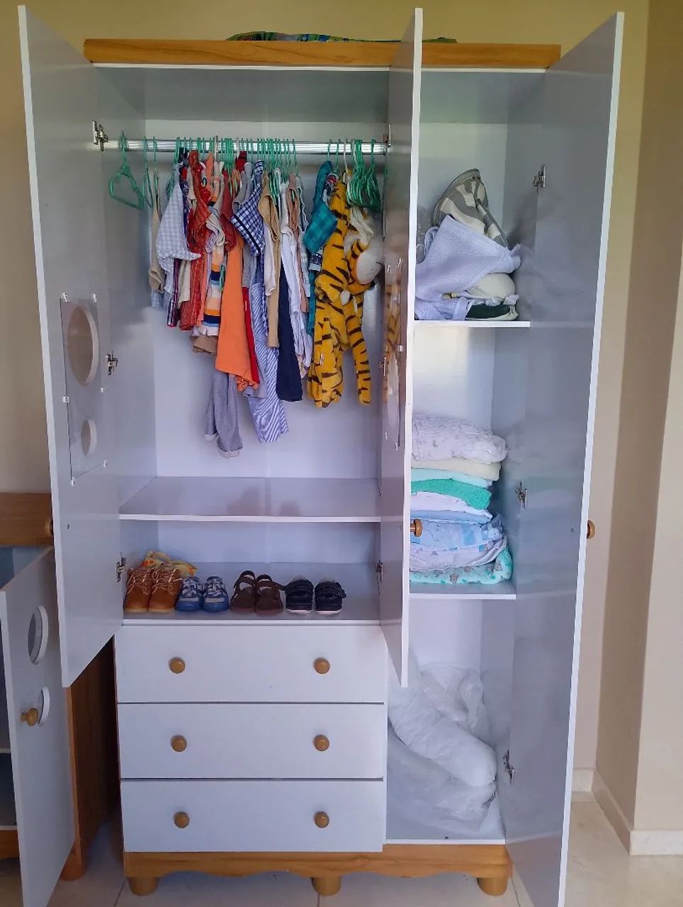 Guarda roupa e cômoda infantil  - Foto 5